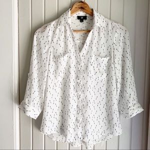 White & Black Arrow Print Button Down Top